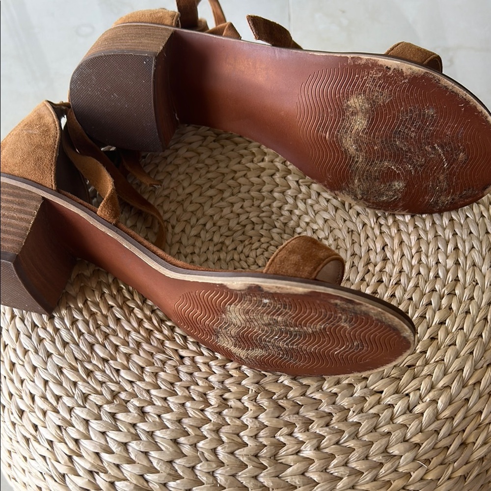 Steve Madden Tan Sandals with Ankle Tie - Picture 9 of 9